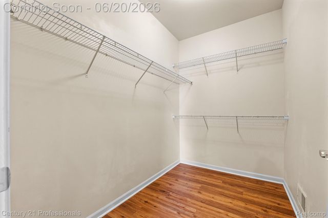 3305 Grove Lane, Auburn Hills, MI 48326