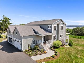61 Immokolee Drive, Portsmouth, RI 02871