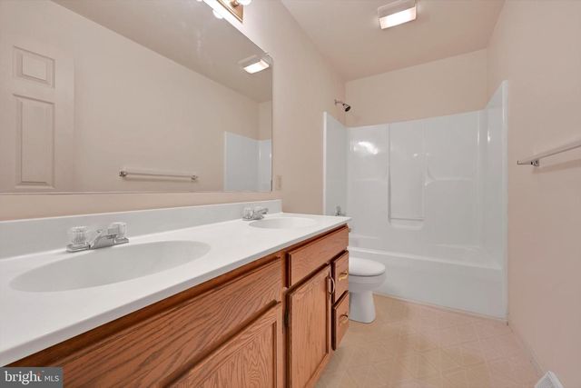 290 S MILL ST, Jonestown, PA 17038