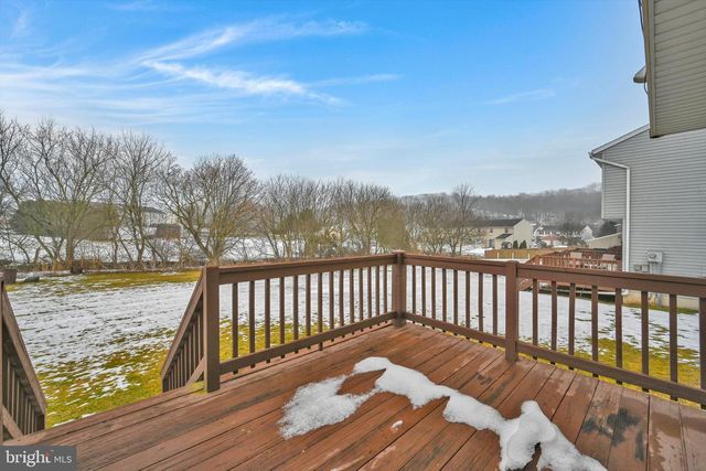 290 S MILL ST, Jonestown, PA 17038