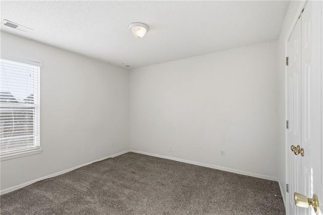 316 Ghost Creek Circle, Gardner, KS 66030