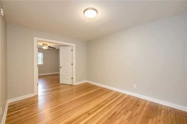 880 Saint Charles Avenue NE, Atlanta, GA 30306
