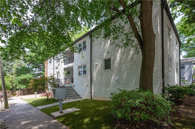 880 Saint Charles Avenue NE, Atlanta, GA 30306