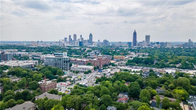 880 Saint Charles Avenue NE, Atlanta, GA 30306