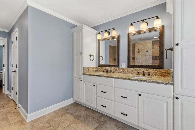 1308 RIVER RIDGE DR, Collierville, TN 38017