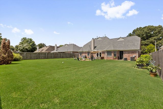 1308 RIVER RIDGE DR, Collierville, TN 38017