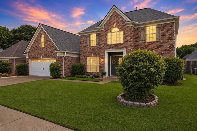 1308 RIVER RIDGE DR, Collierville, TN 38017