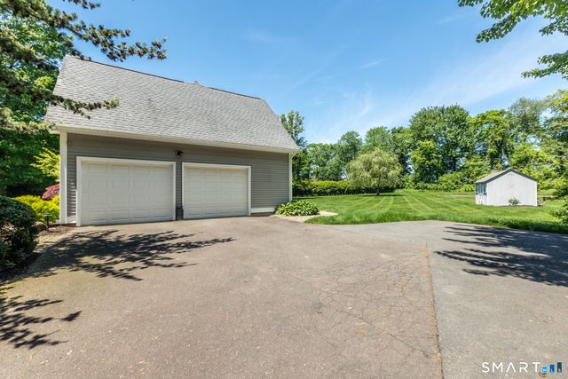 14 Ryan Drive, Ellington, CT 06029