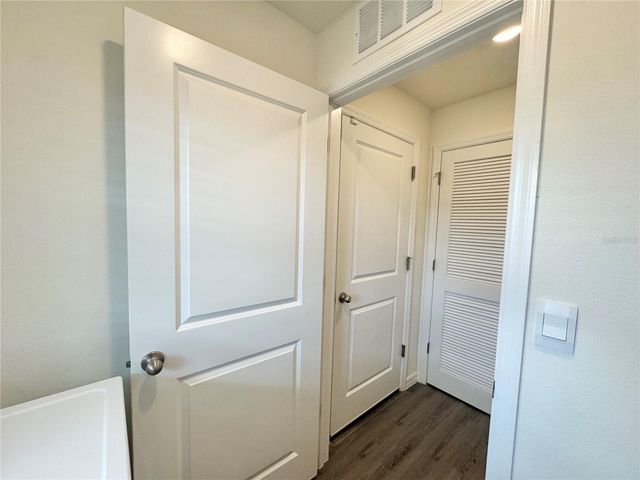 36015 SUNFLOWER HILL DRIVE, Zephyrhills, FL 33541