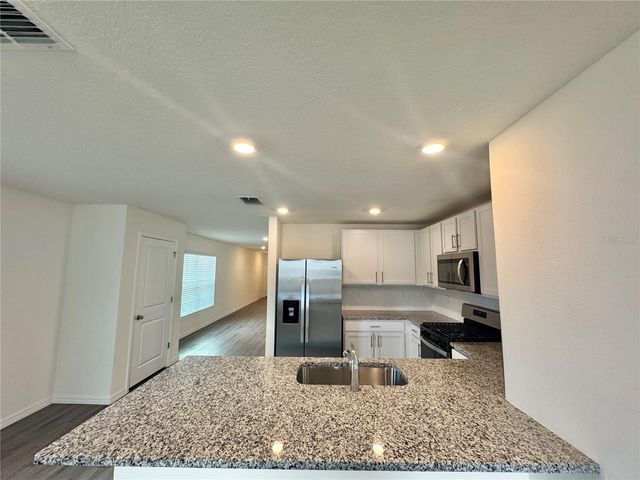 36015 SUNFLOWER HILL DRIVE, Zephyrhills, FL 33541