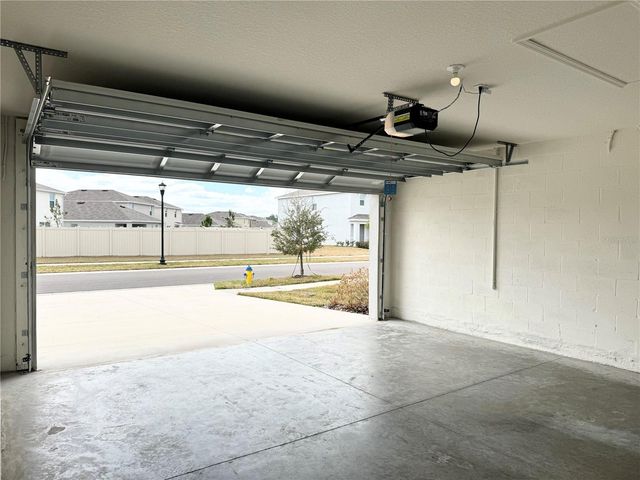 36015 SUNFLOWER HILL DRIVE, Zephyrhills, FL 33541