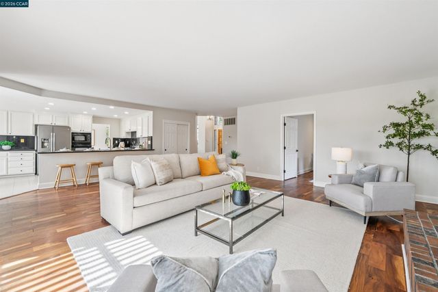 140 Cottonwood Ln, Danville, CA 94506