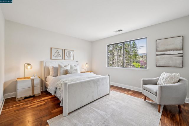 140 Cottonwood Ln, Danville, CA 94506