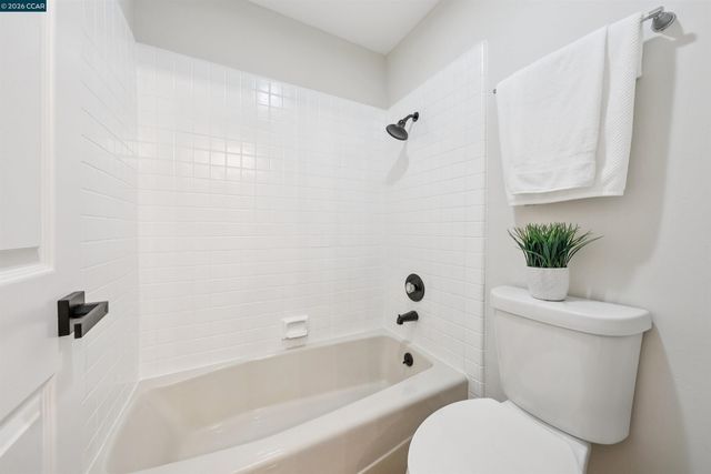 140 Cottonwood Ln, Danville, CA 94506