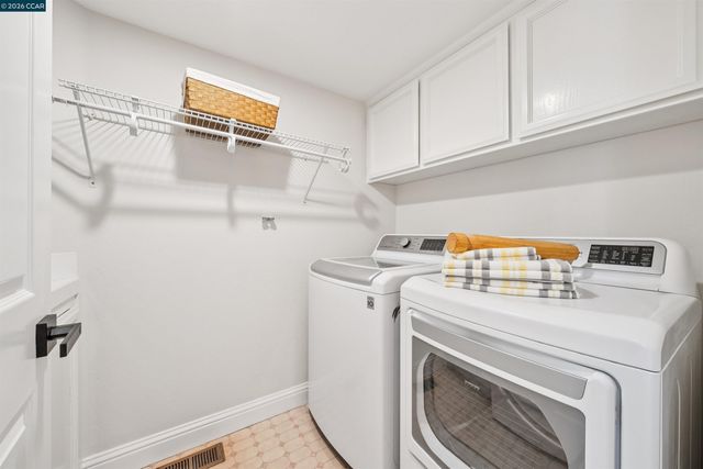 140 Cottonwood Ln, Danville, CA 94506