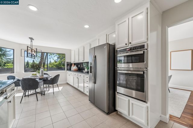 140 Cottonwood Ln, Danville, CA 94506