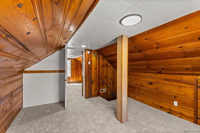 4924 Ziegler Street, Dearborn Heights, MI 48125