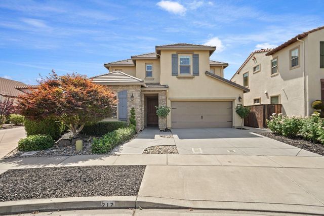 217 Jubilee Ln, Lodi, CA 95242