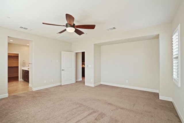 217 Jubilee Ln, Lodi, CA 95242