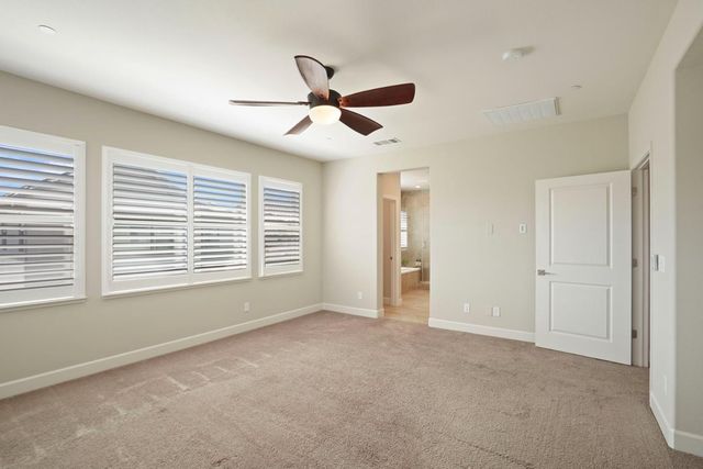217 Jubilee Ln, Lodi, CA 95242
