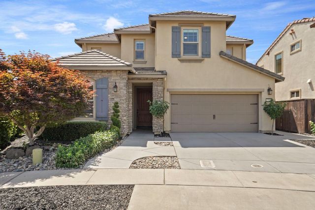 217 Jubilee Ln, Lodi, CA 95242