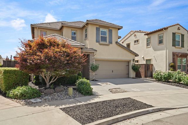 217 Jubilee Ln, Lodi, CA 95242