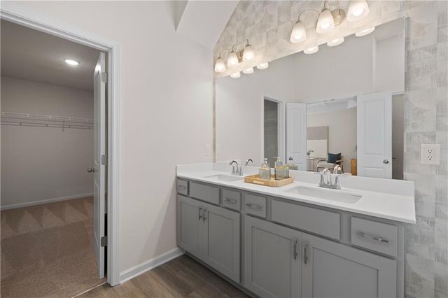 1265 Meadowbrook Drive, Jonesboro, GA 30238