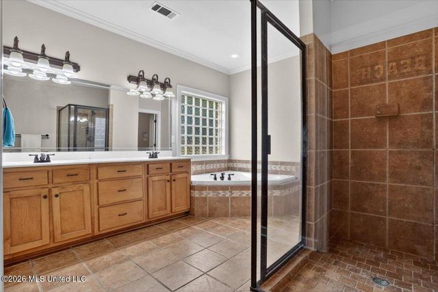 4213 W Dickens Place Drive, Southaven, MS 38672