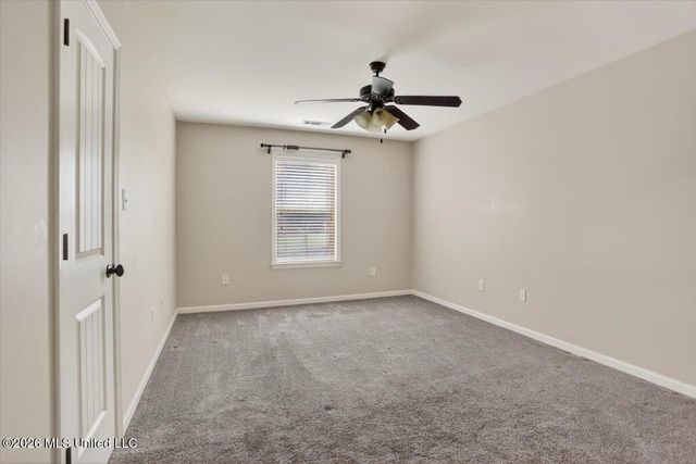 4213 W Dickens Place Drive, Southaven, MS 38672