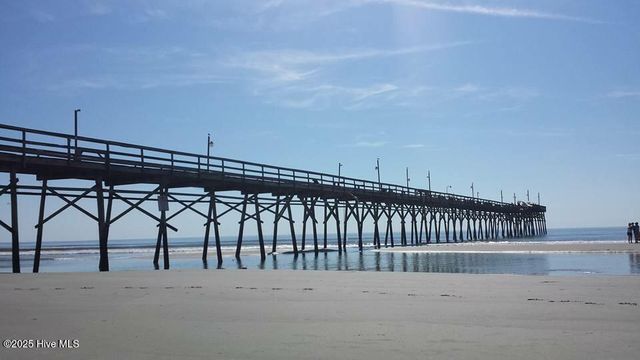 7473 Balmore Drive, Sunset Beach, NC 28468