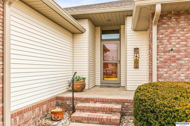 752 Heatherwood Drive, Fremont, NE 68025