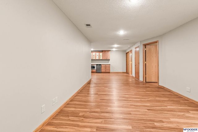 752 Heatherwood Drive, Fremont, NE 68025