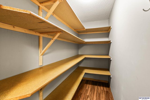 752 Heatherwood Drive, Fremont, NE 68025