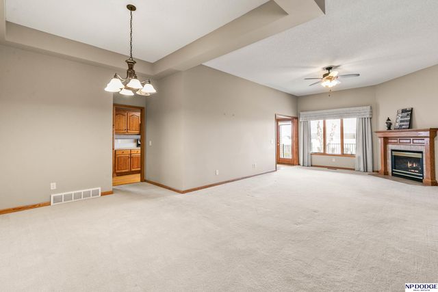 752 Heatherwood Drive, Fremont, NE 68025