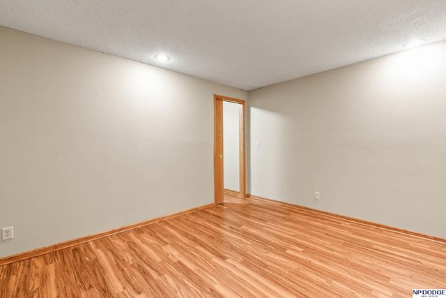 752 Heatherwood Drive, Fremont, NE 68025