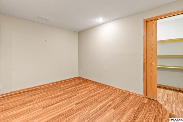 752 Heatherwood Drive, Fremont, NE 68025