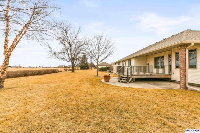 752 Heatherwood Drive, Fremont, NE 68025