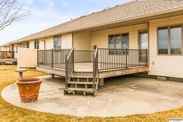 752 Heatherwood Drive, Fremont, NE 68025