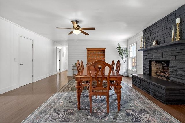 212 Oakland Dr, Sparta, TN 38583