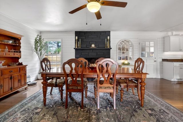 212 Oakland Dr, Sparta, TN 38583