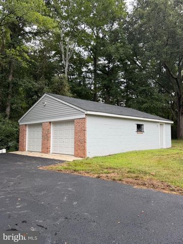 4480 PHILLIPS RD, La Plata, MD 20646