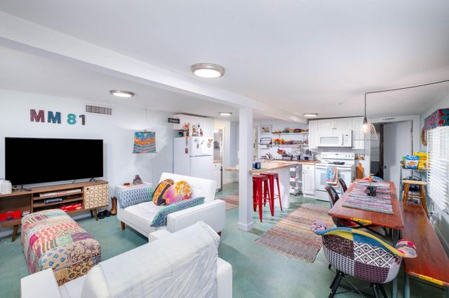 219 Preston Street, Upper Matecumbe Key Islamorada, FL 33036