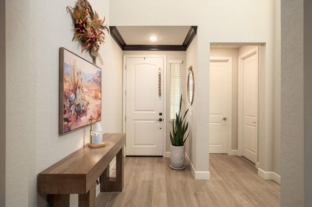 667 Heirloom Lane, Clovis, CA 93619