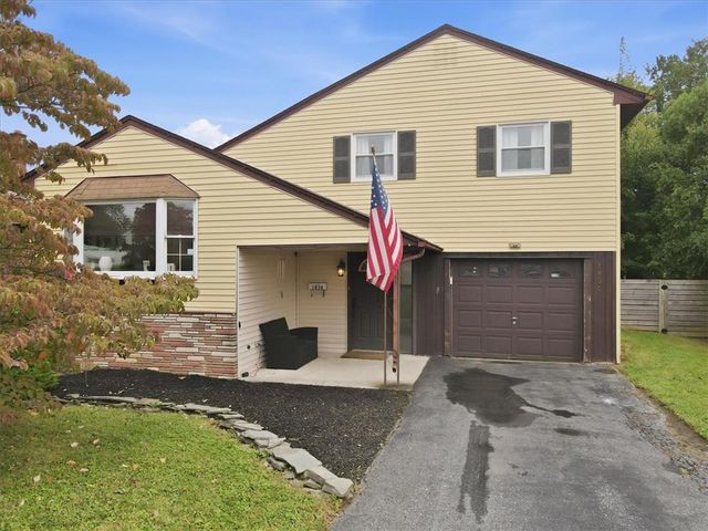 1836 Cloverdale Road, Bethlehem City, PA 18018