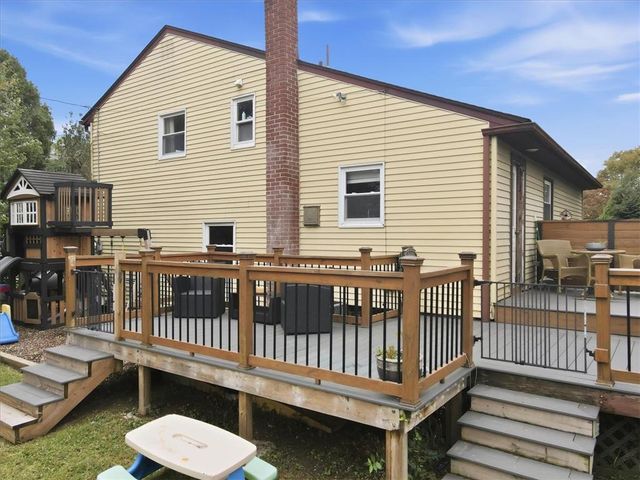 1836 Cloverdale Road, Bethlehem City, PA 18018