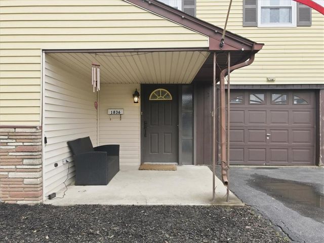 1836 Cloverdale Road, Bethlehem City, PA 18018