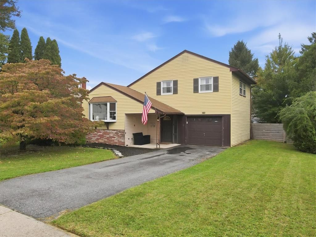 1836 Cloverdale Road, Bethlehem City, PA 18018