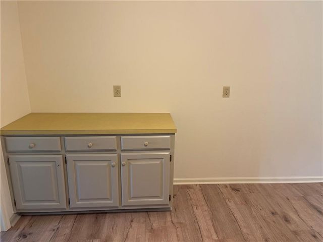 1106 Lakeridge Court, Grayson, GA 30017