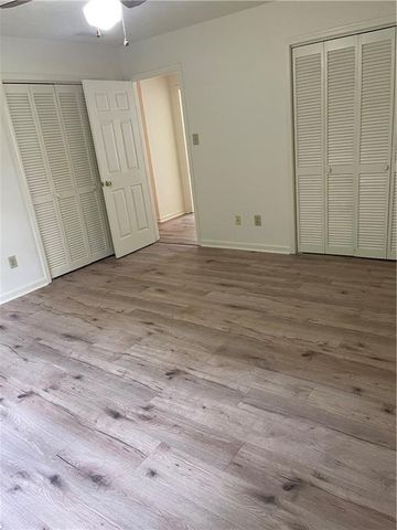 1106 Lakeridge Court, Grayson, GA 30017