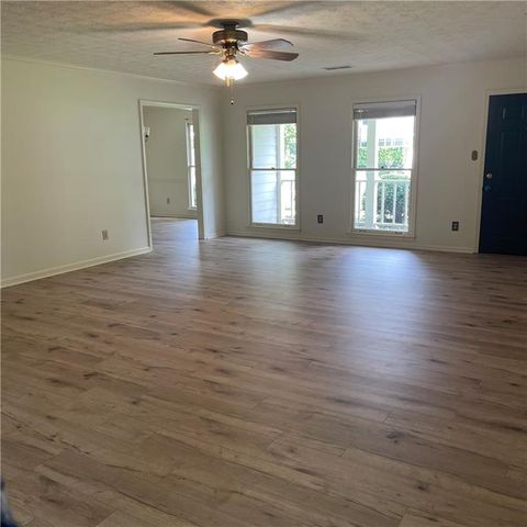 1106 Lakeridge Court, Grayson, GA 30017